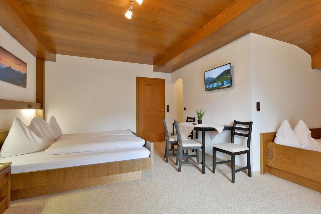 Landhaus Zum Griena Mayrhofen Rom bilde